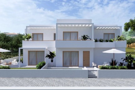 Townhouse for sale in