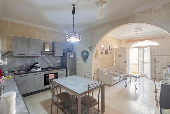 Apartment for sale in Marsalforn