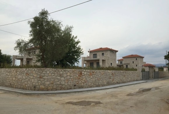 Complex for sale in Achaia