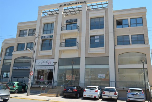 Commercial property for sale in South