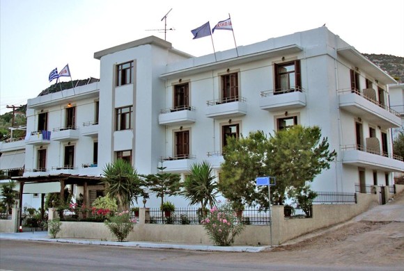 Hotel for sale in Argosaronikos islands