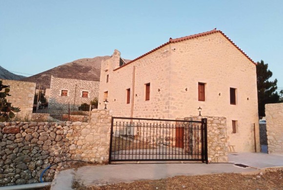 Hotel for sale in Peloponnese