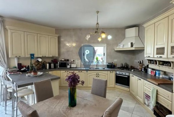 Apartment for sale in Santa Venera