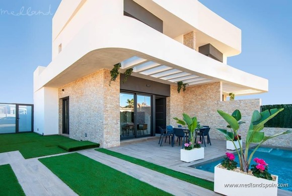 Townhouse for sale in Alicante