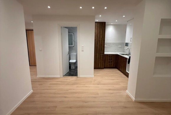 Apartment for sale in South