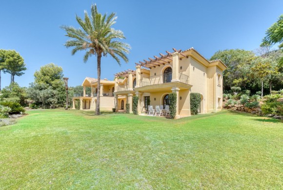 Villa for sale in La Zagaleta