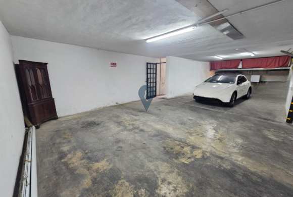 Garage / Parking Space for sale in Santa Venera