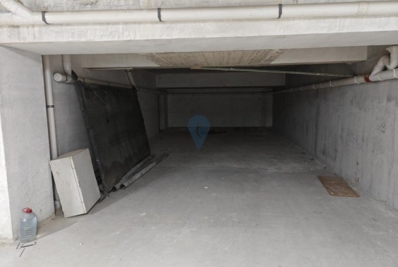 Garage / Parking Space for sale in Gzira