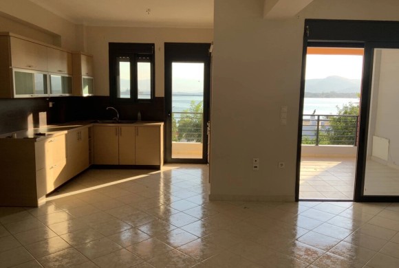 Apartment for sale in Argosaronikos islands