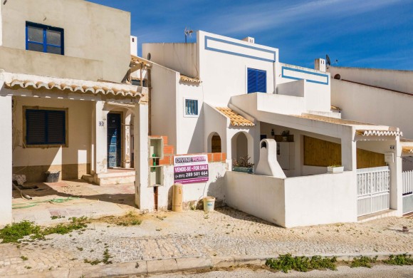 Villa for sale in Central algarve