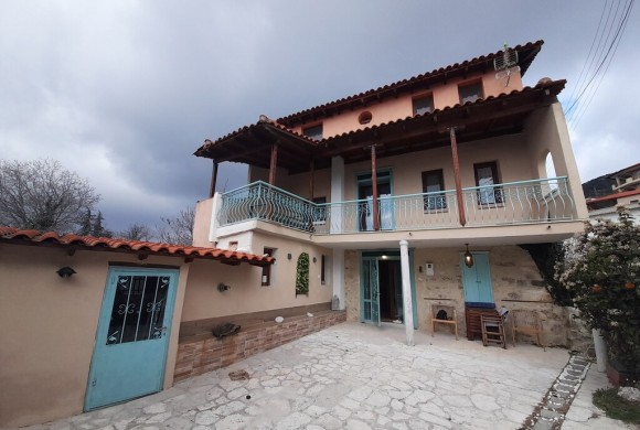 House for sale in Suburbs