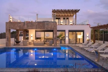 Villa for sale in 