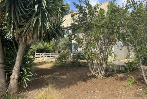 Land for sale in Hal Far
