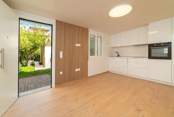 Apartment for sale in South