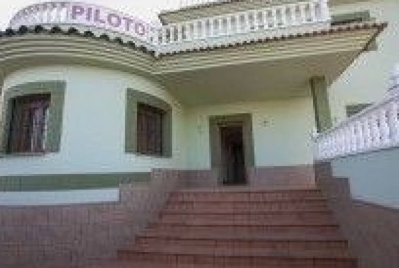 Villa for sale in Torrevieja