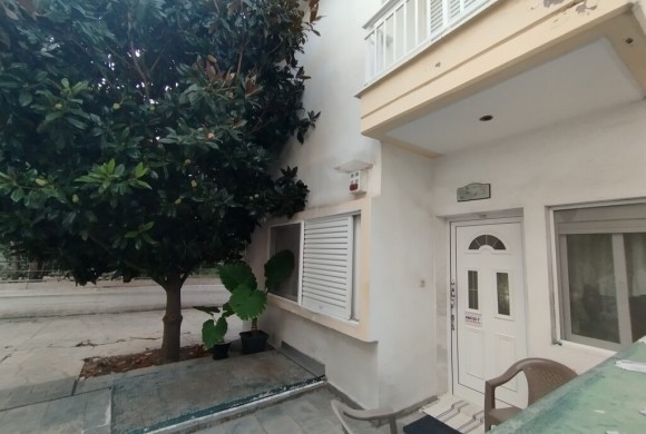 Townhouse for sale in Suburbs