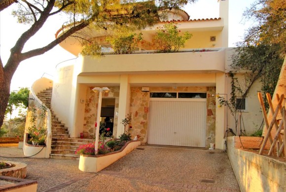 House for sale in Rest of Attica