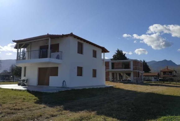 Building for sale in Pieria Prefecture