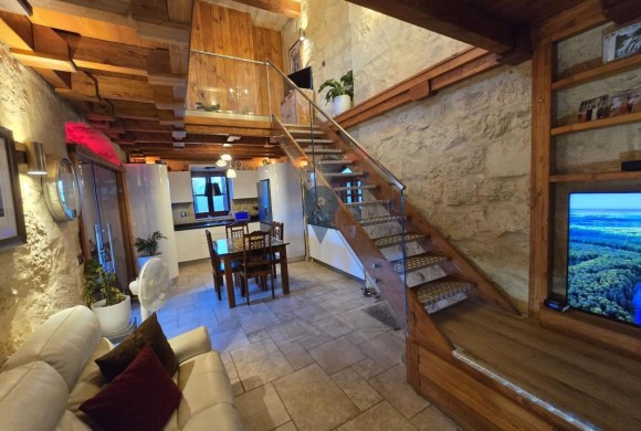 Country house for sale in Qawra