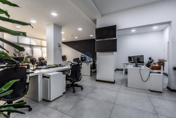 Shop / Business for sale in Sliema