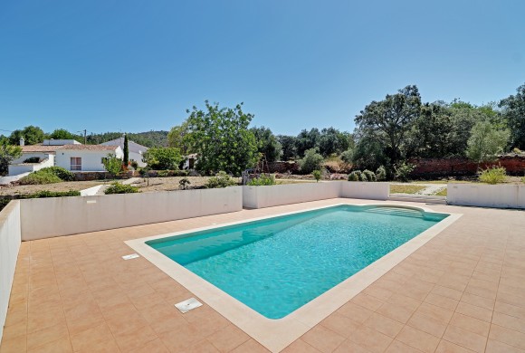 Villa for sale in Central algarve