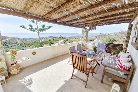 House for sale in Evia