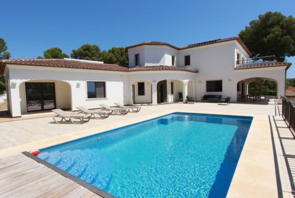 Villa for sale in Alicante