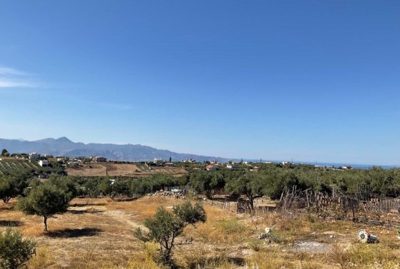 Land for sale in Heraklion Prefecture