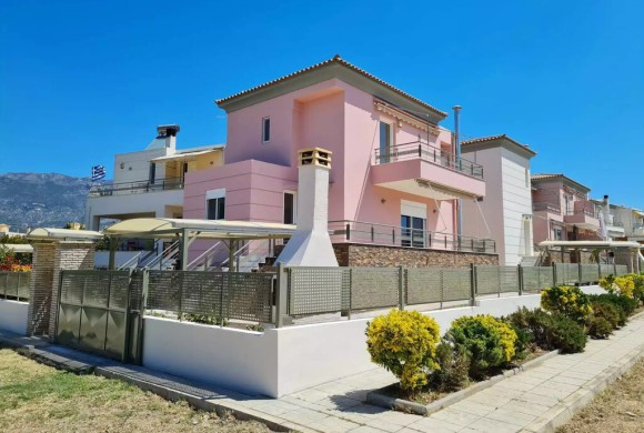 House for sale in Peloponnese