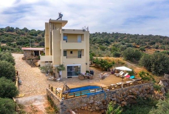 Townhouse for sale in Lasithi Prefecture