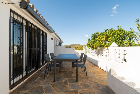 Townhouse for sale in La Duquesa