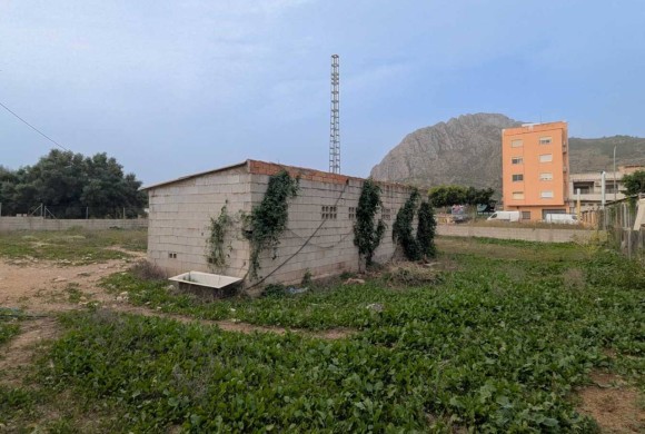 Property for sale in Denia