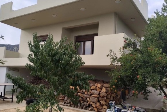 Villa for sale in Crete