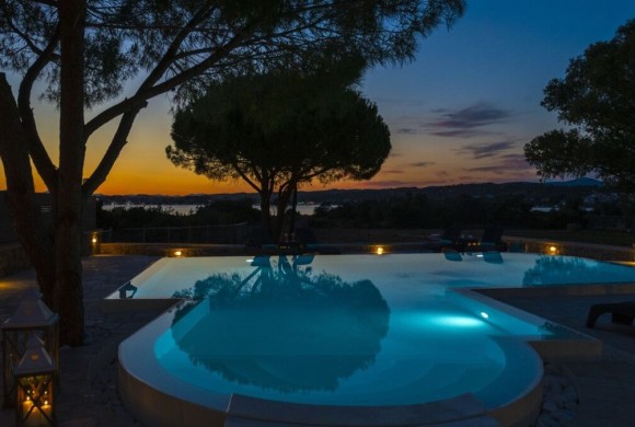 Villa for sale in Peloponnese