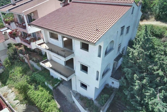 Building for sale in Kavala Prefecture