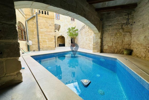 House for sale in Attard