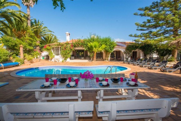 Villa for sale in Lagos