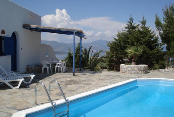 Shop / Business for sale in Phthiotis