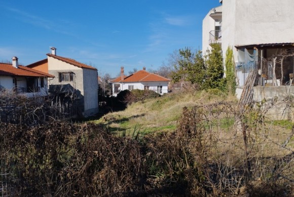 Land for sale in Suburbs