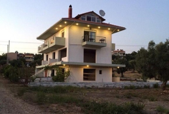 Building for sale in Chalkidiki