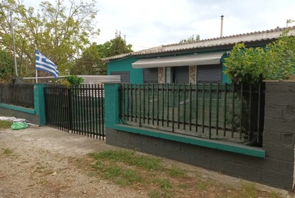 House for sale in Suburbs