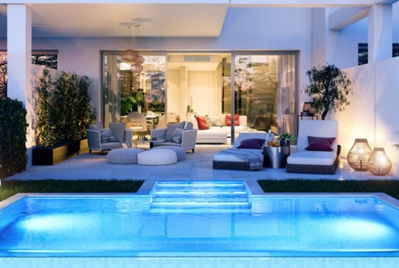 Townhouse for sale in La Duquesa
