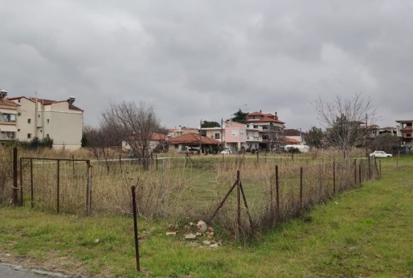 Land for sale in Pieria Prefecture