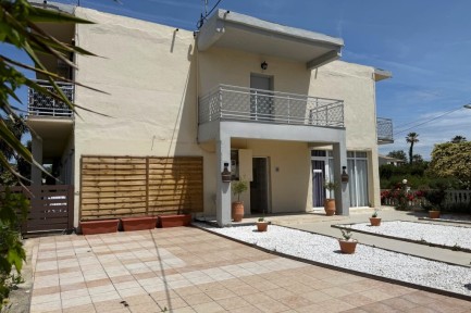 Hotel for sale in 