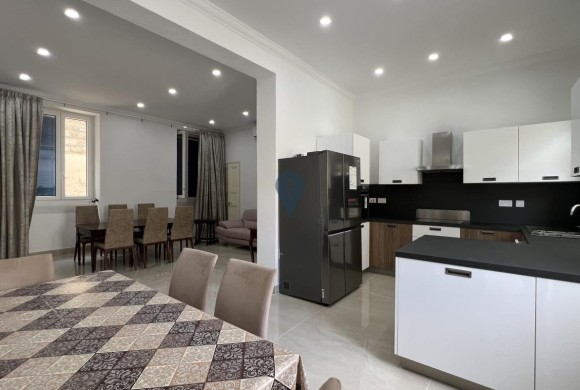 Townhouse for sale in Naxxar