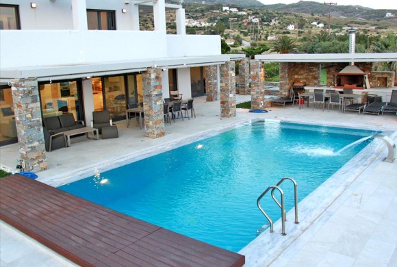 Villa for sale in Evia