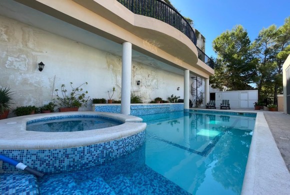 Villa for sale in Mellieha