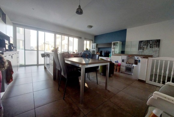 Townhouse for sale in Bahar ic-Caghaq