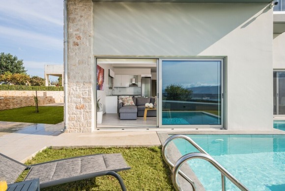 Villa for sale in Chania Prefecture