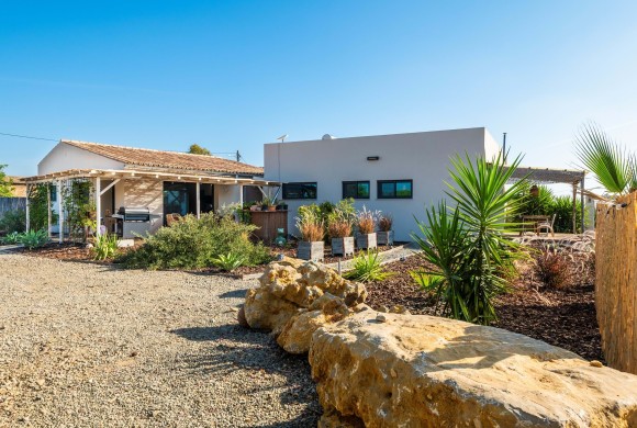 Villa for sale in East algarve